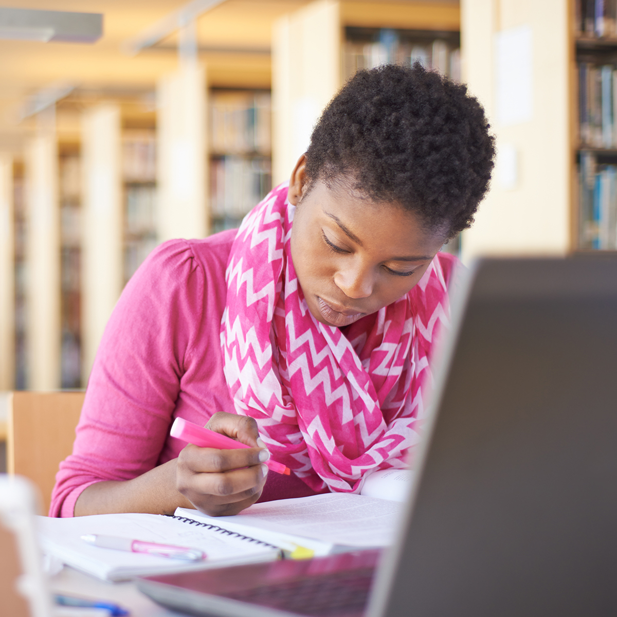 Etudiants, formez-vous aux offres professionnelles Lamy Liaisons