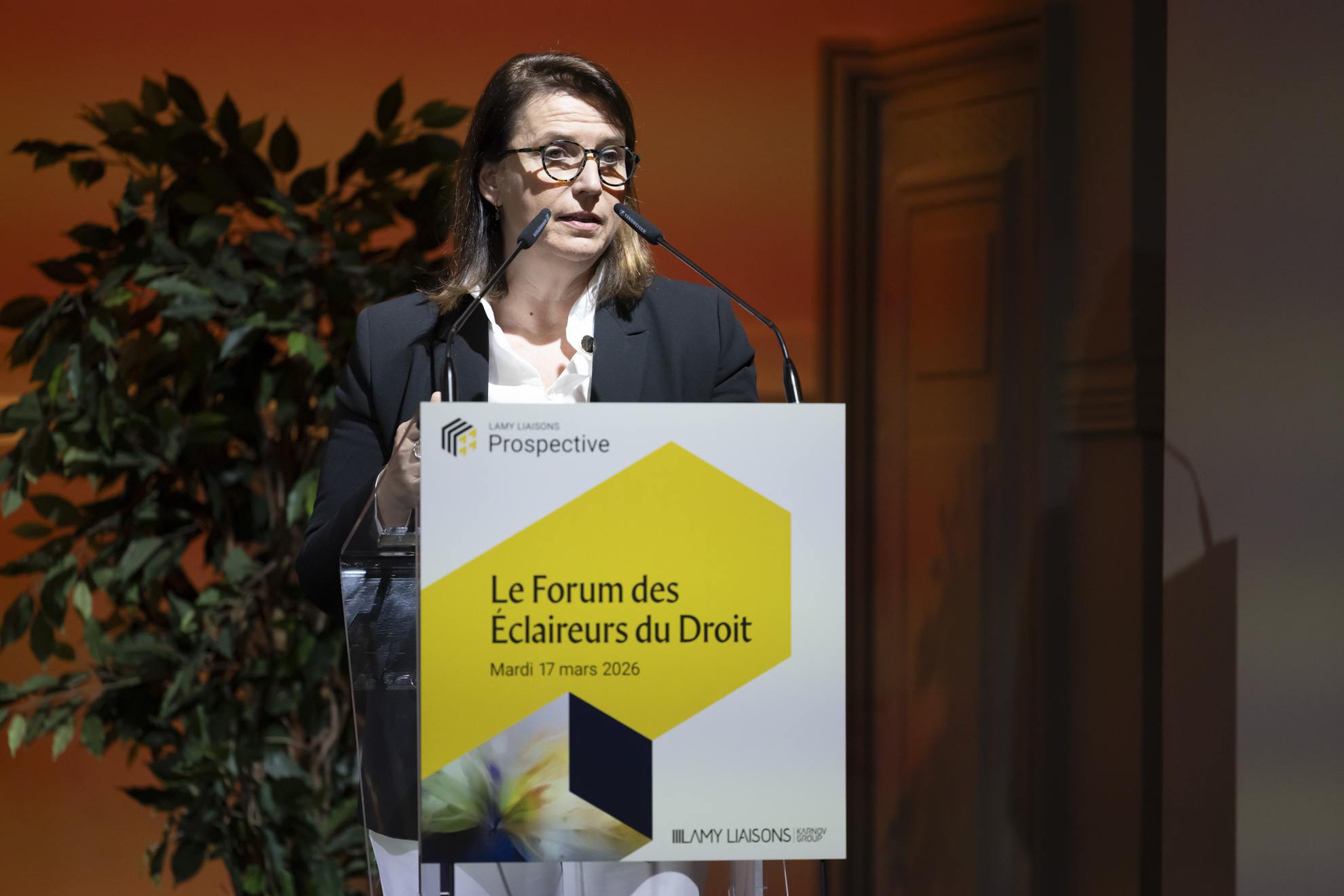 Droit et confiance : la demande sociale à l’épreuve du réel - Claire Hédon